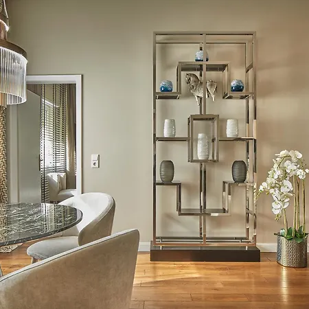 Bel Etage Living 아파트 *